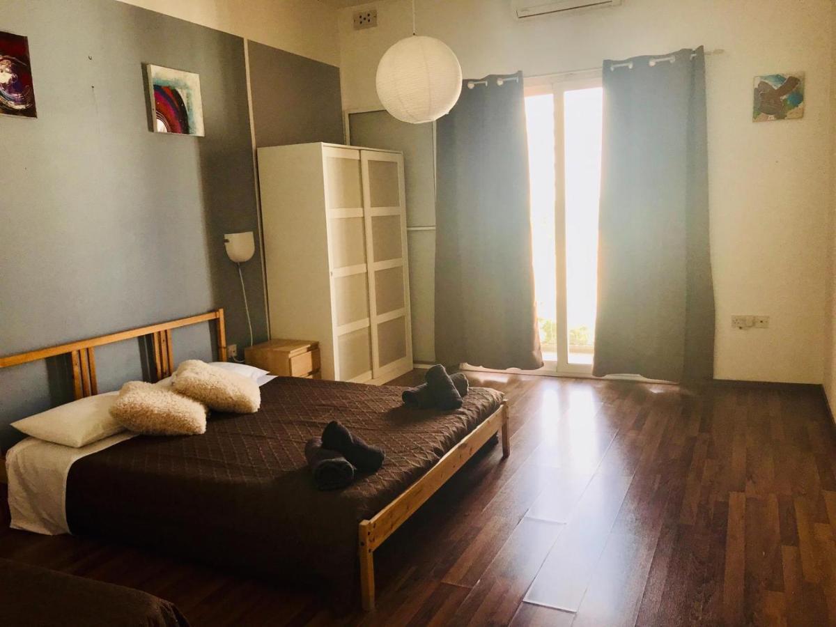 Appartement Point Elyseum Apartament à San Ġiljan Extérieur photo